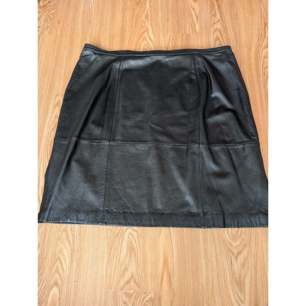 vintage 90s black leather skirt 26 Ashley Stewart patchwork minimalist sexy mini